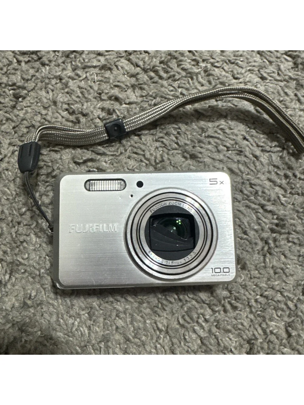 Fujifilm Digital Camera FinePix J100 10.0MP Silver Tested Works No Battery
